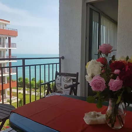 Fort Noks Marina Sea View Private Lägenhet